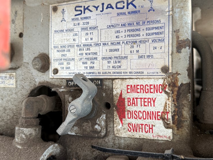 1998-skyjack-sjiii3220-image-9