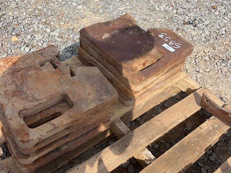 (8)-tractor-suitcase-weights-image-5