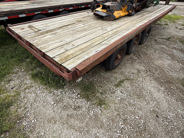 #34-•-shop-made-triple-axle-gooseneck-flatbed-trailer-image-9