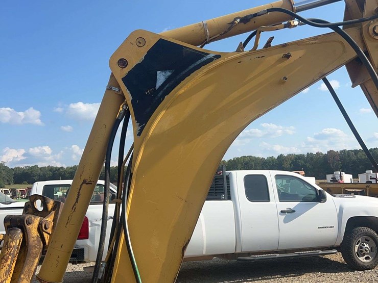 cat-416-4x4-extendahoe-backhoe-loader-image-17