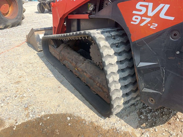 2022-kubota-svl-97-2-skid-steer-loader-image-14