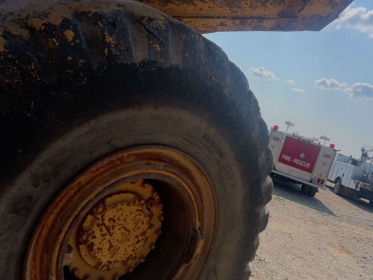 cat-d400e-t/a-dump-truck-image-20