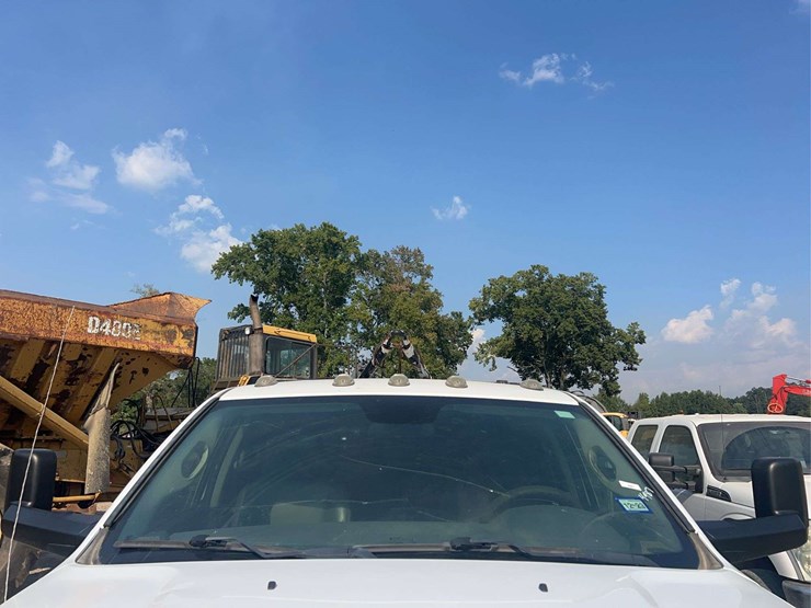 2018-dodge-ram-4500-image-10