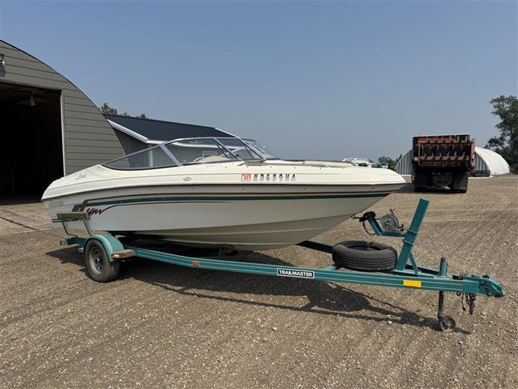 1995-rinker-captiva-190-image-7