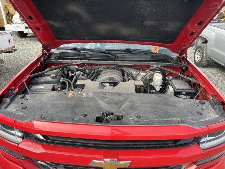 2017-chevrolet-silverado-1500-image-31