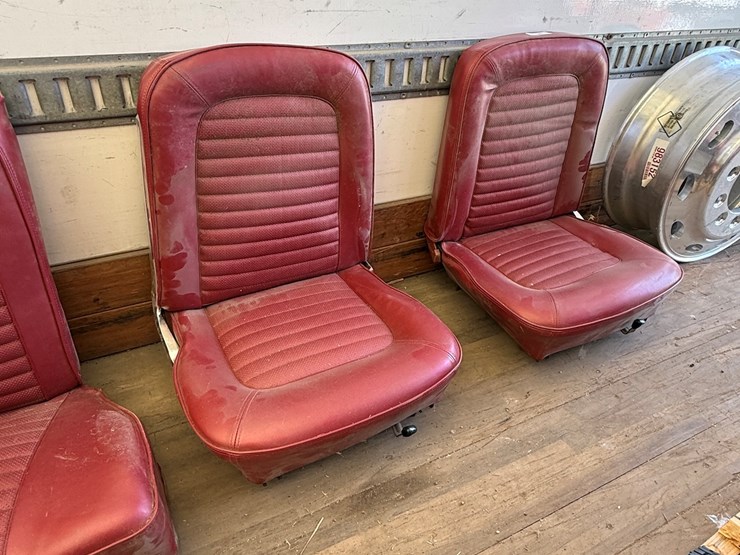 #20-•-1966-mustang-front-&-rear-seats-image-4