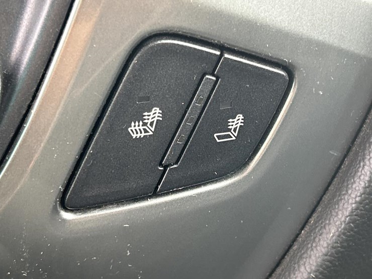 2017-chevrolet-silverado-1500-image-55