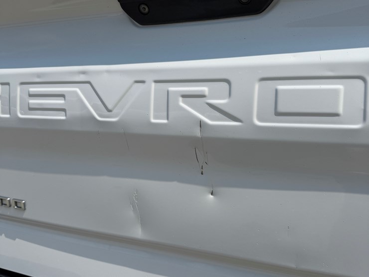 2019-chevrolet-silverado-image-26