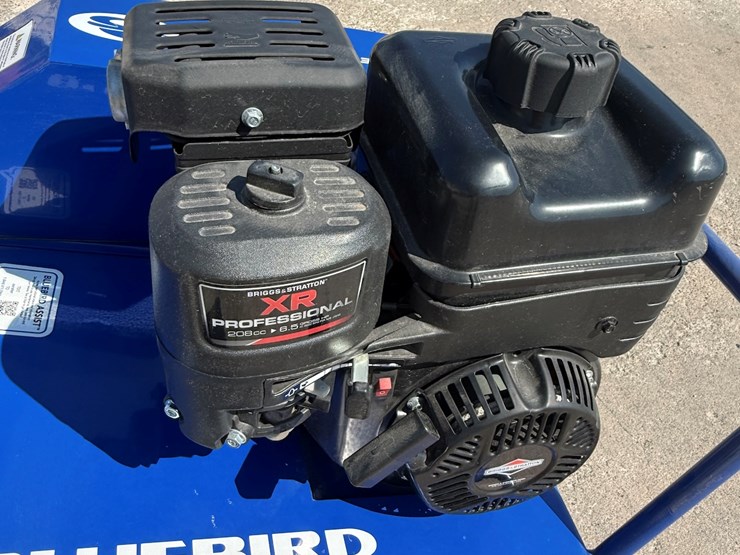 #49-•-2024-bluebird-b530b-commercial-walk-behind-lawn-aerator-image-3