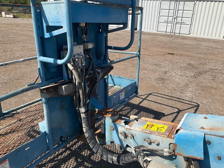 2008-genie-s120-image-17