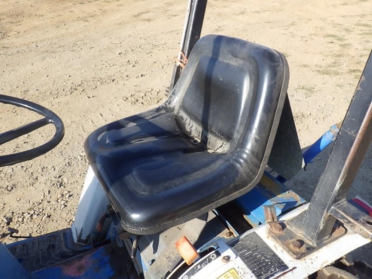 ford-1220-image-12