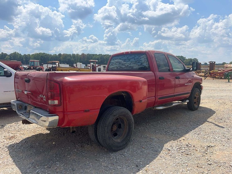 dodge-ram-3500-image-4