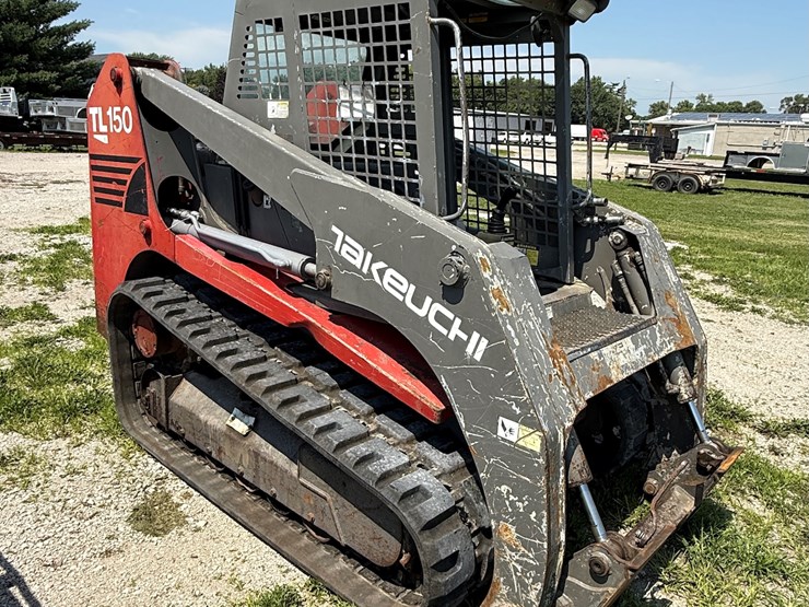 2001-takeuchi-tl150-image-15