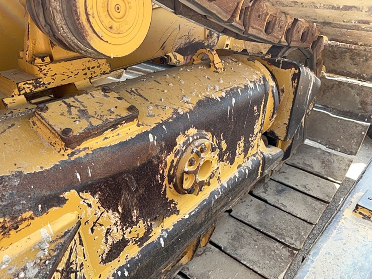 2020-caterpillar-d6-lgp-image-7