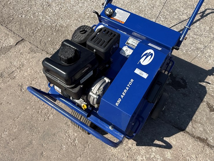#49-•-2024-bluebird-b530b-commercial-walk-behind-lawn-aerator-image-7