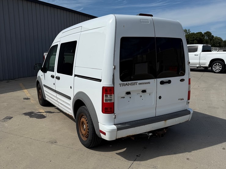 2012-utility-van-image-5