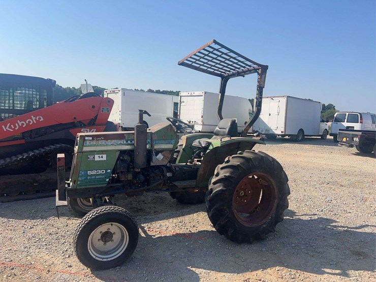 deutz-allis-5230-image-1