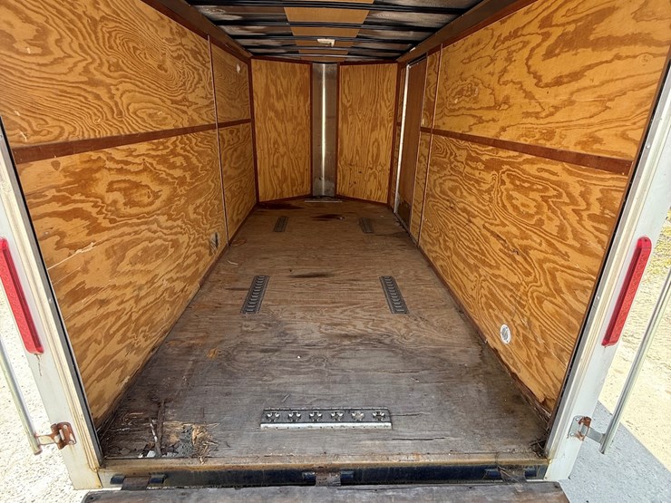 #28-•-2012-doolittle-bullitt-16-ft.-tandem-axle-all-aluminum-enclosed-trailer-image-19