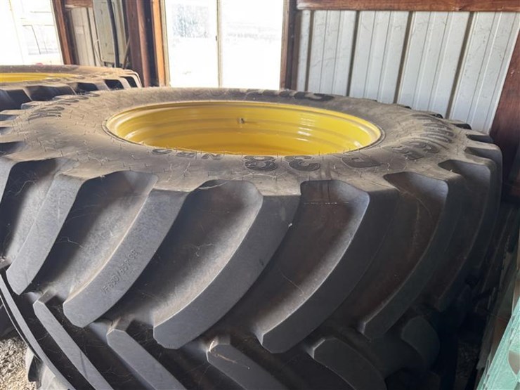 john-deere-10-image-11