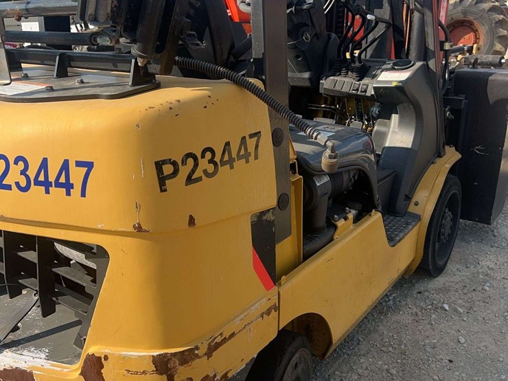 cat-c6000-lp-warehouse-lift-image-15