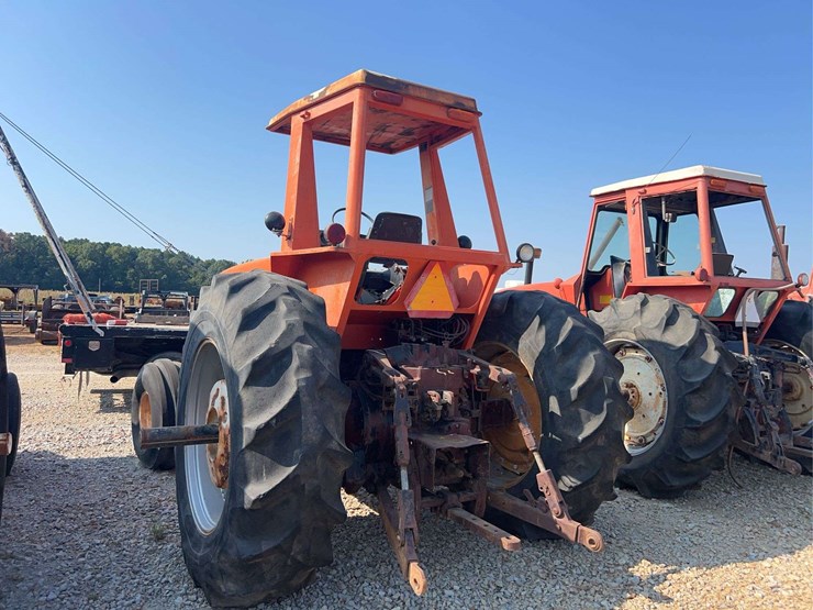 allis-chalmers-7080-tractor-image-2