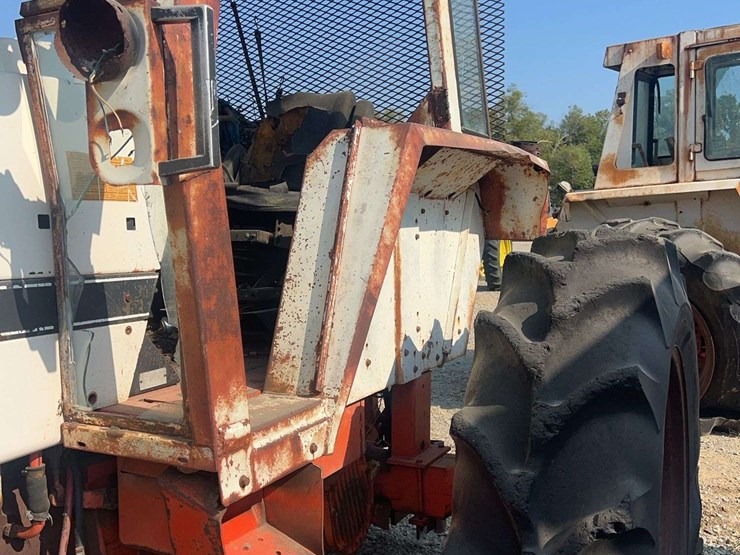 case-1175-cab-tractor-image-12