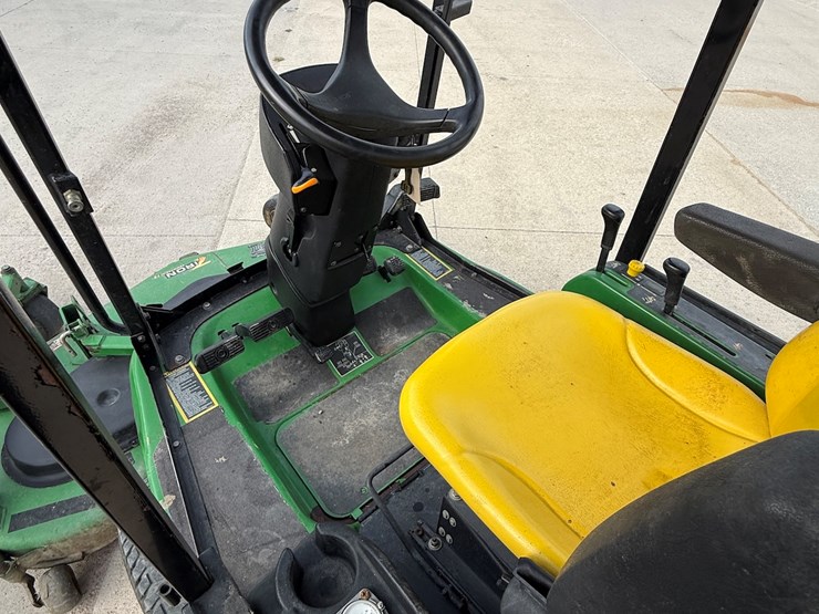 john-deere-1445-image-21