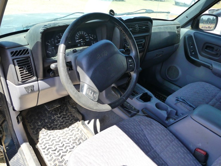 1998-jeep-cherokee-image-11