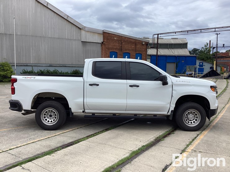 2022-chevrolet-silverado-1500-image-4