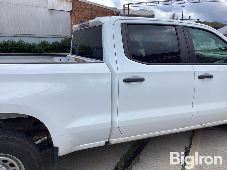 2022-chevrolet-silverado-1500-image-14