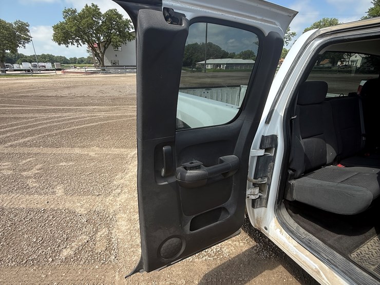 2009-chevrolet-k1500-image-14
