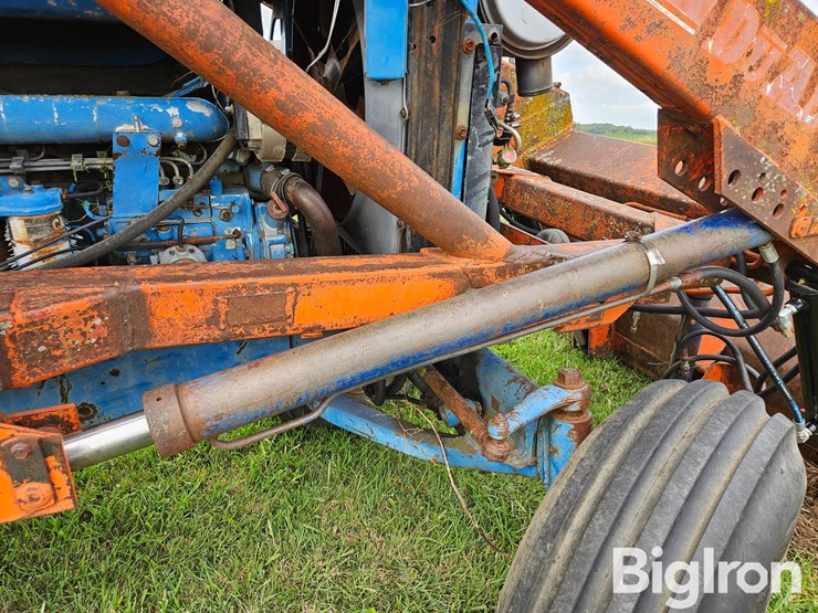 1979-ford-tractor-image-20