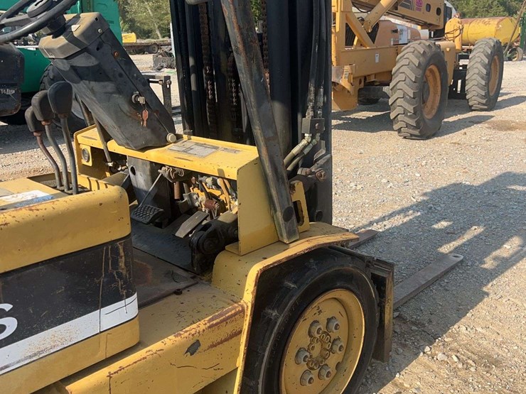 daewoo-g2ss-warehouse-forklift-image-17