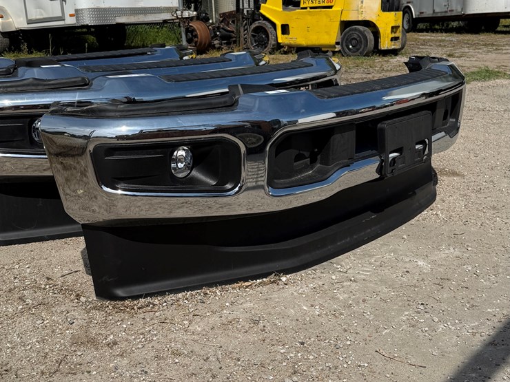 #24-•-2024-ford-front-bumper-image-2