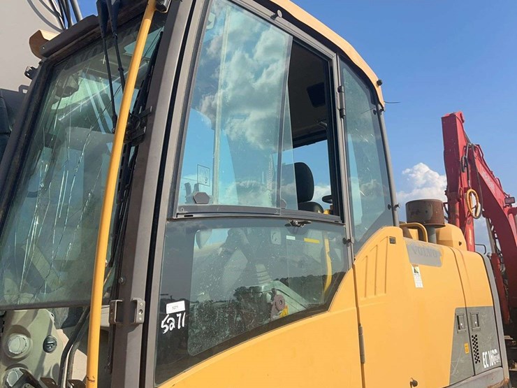 volvo-ex160d-excavator-image-13