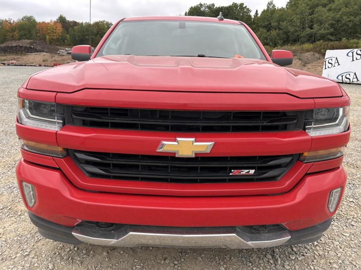 2017-chevrolet-silverado-1500-image-8
