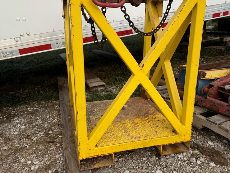#57-•-royal-arc-crane-or-forklift-personnel-cage-image-2
