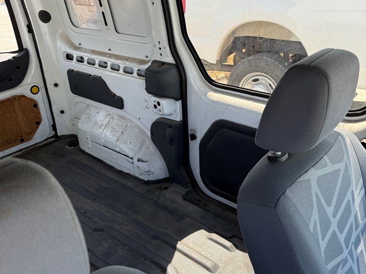 2012-utility-van-image-9