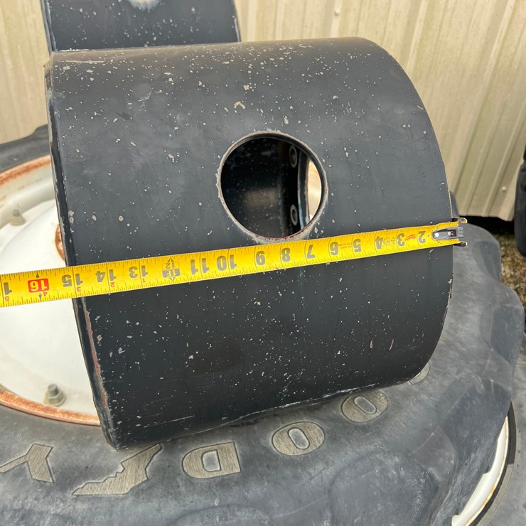 2012 UNVERFERTH 15-INCH REAR SPACERS FOR 10 BOLT HUB