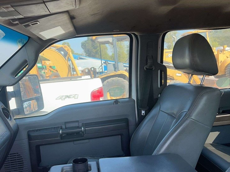2012-ford-f250-xl-image-33