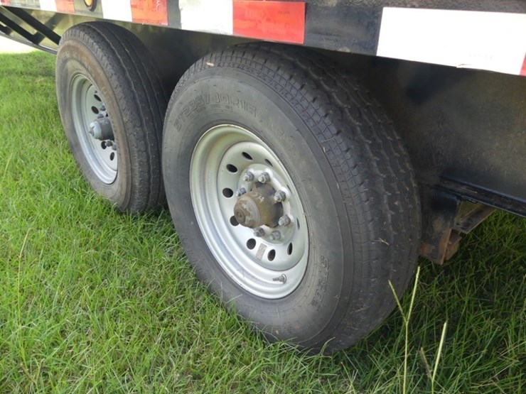2021-gooseneck-load-trail-image-8