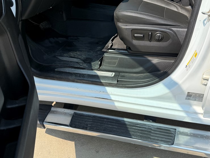 2019-chevrolet-silverado-image-75