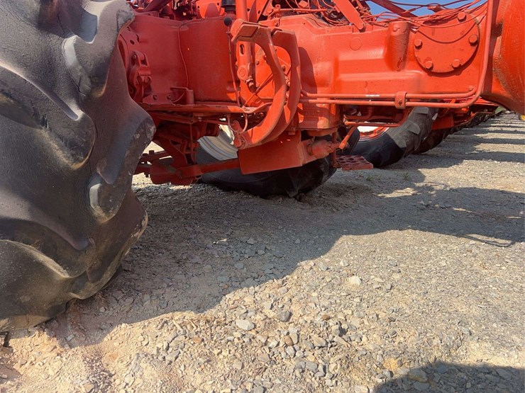 allis-chalmers-19-tractor-image-24