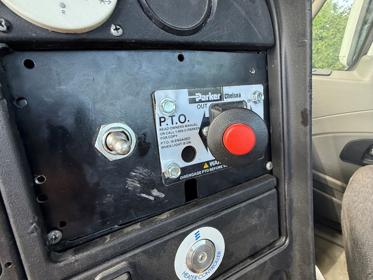 2015-international-prostar-image-22