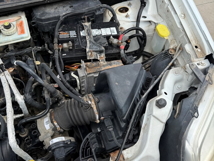 2012-utility-van-image-41