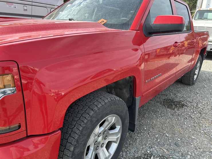 2017-chevrolet-silverado-1500-image-9