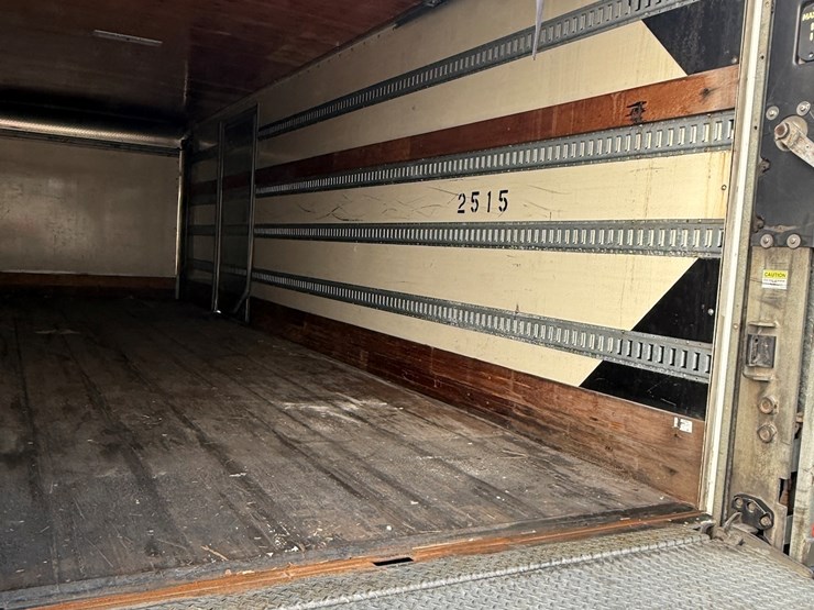 supreme-26-ft-image-10