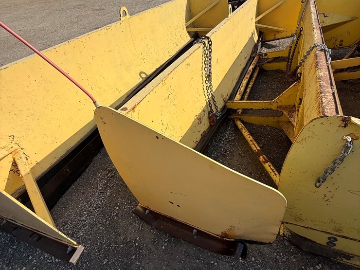 #67-•-14-ft.-heavy-duty-push-box-blade-for-wheel-loaders-image-10
