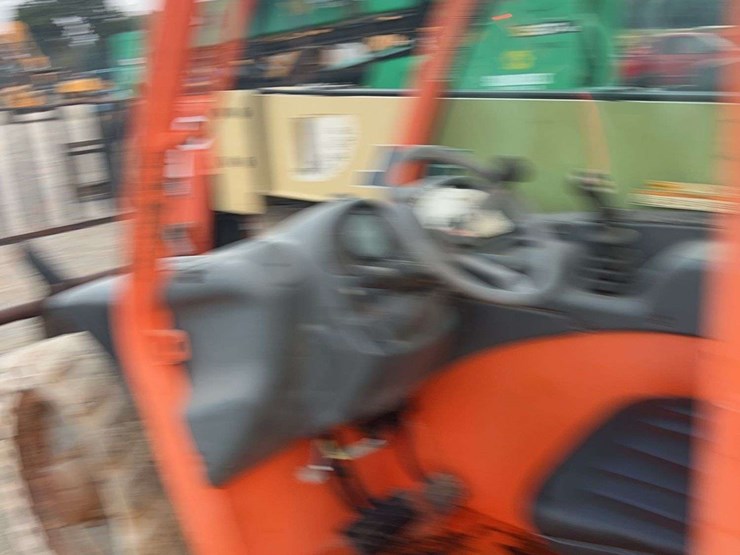 jlg-gs16a-telehandler-image-13