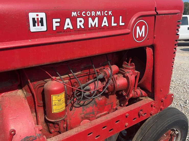farmall-m-tricycle-tractor-image-17